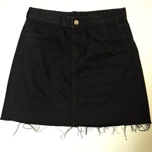H&M Black Frayed Hem Mini Skirt